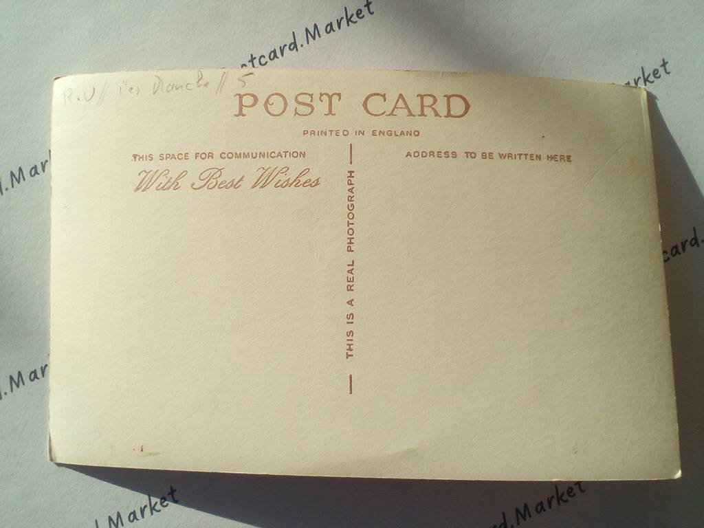 /UK/UK_place_19xx_THE TOWN CHURCH AND THE QUAY ST. PETER PORT GUERNSEY UNC.jpg